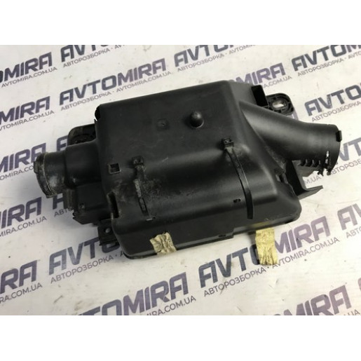  Корпус блока предохранителей Fiat Punto 2005-2018 735471685